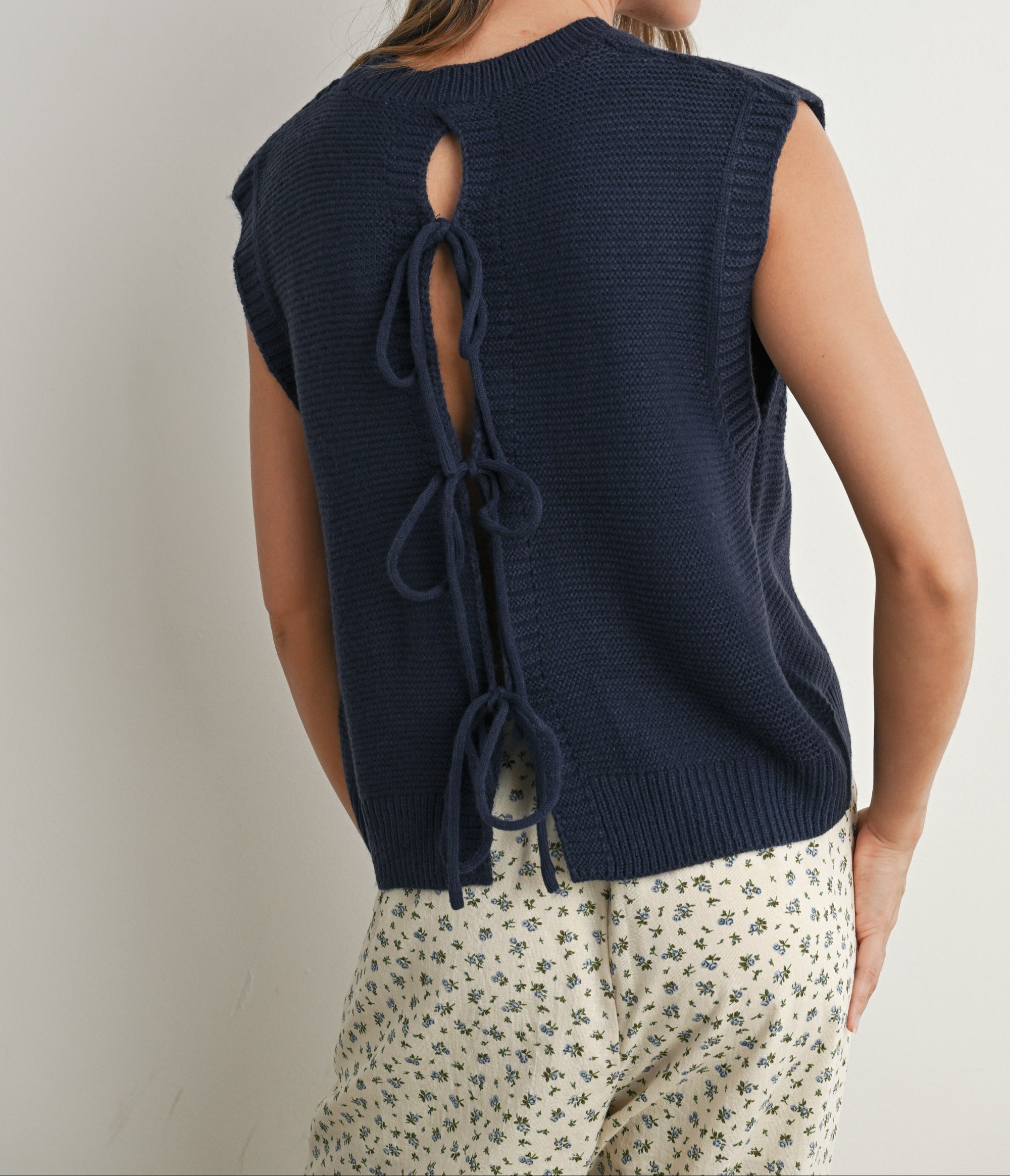 josie knitted bow tie top